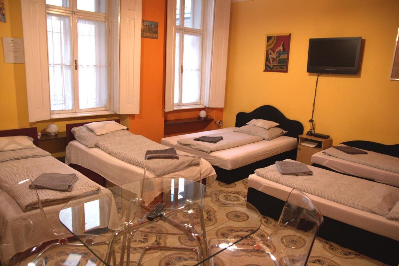 Astoria Centrum Studio Apartment Budapest Luaran gambar