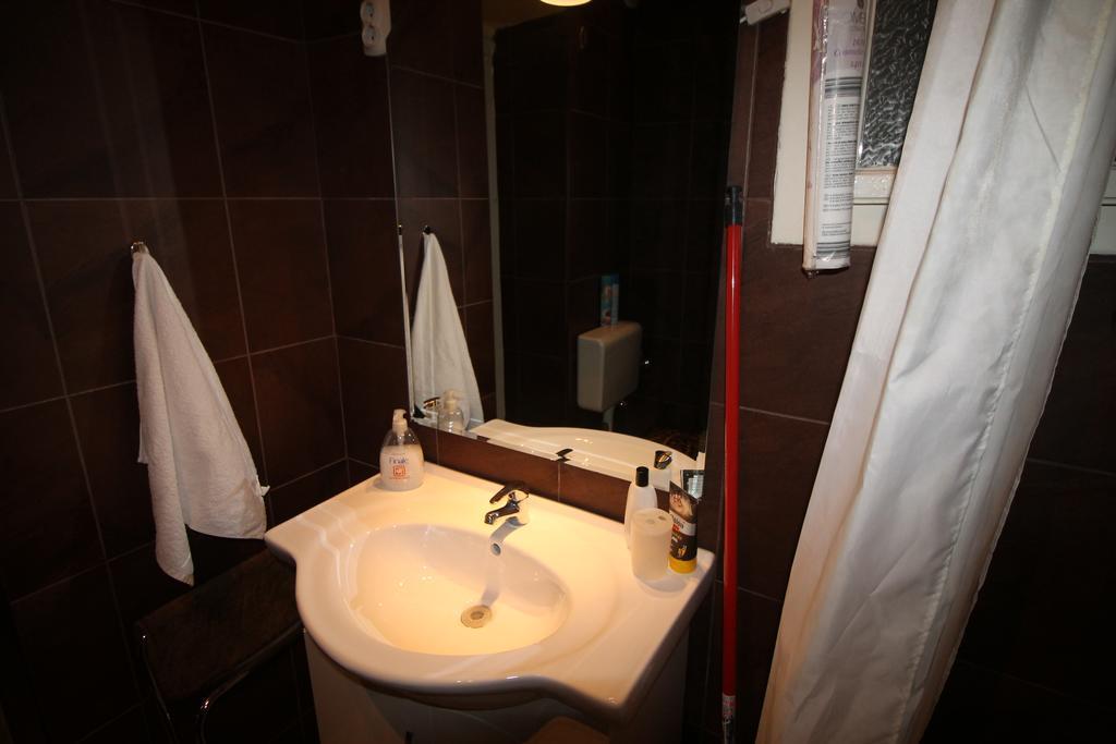 Astoria Centrum Studio Apartment Budapest Luaran gambar